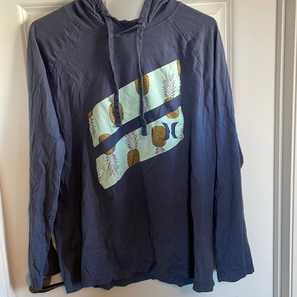 Hurley light weight hooded long sleeve.
